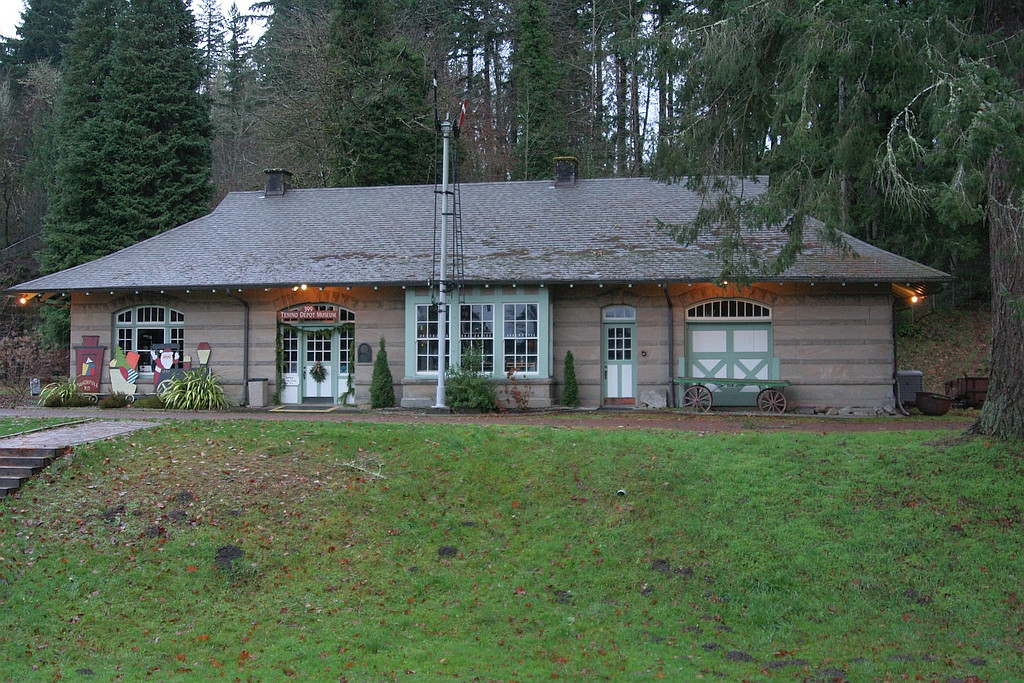 Tenino depot